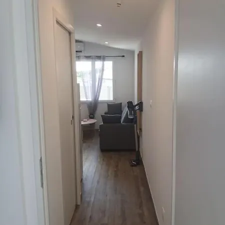 Apartment Charmante Dependance *